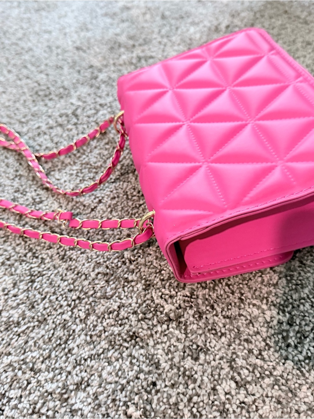 Pink Quilted Chain Shoulder Bag - Picture 2 of 3